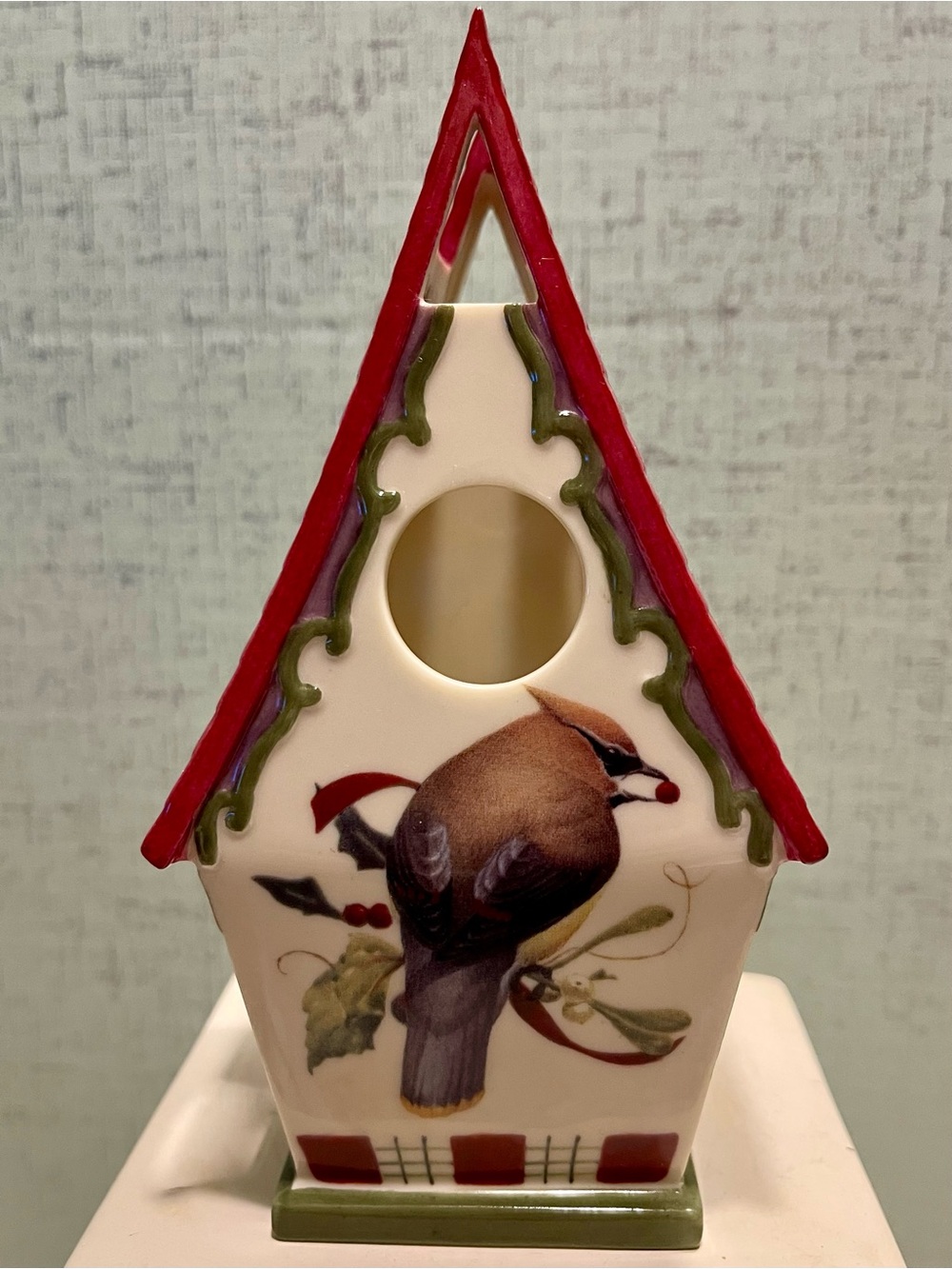 VINTAGE Lenox Winter Greetings Ceramic Votive Holder CEDAR WAX WING BIRD EUC